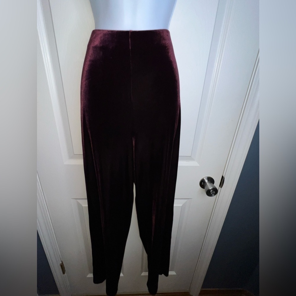 NWOT Gantos Women’s Small Purple Velour Flare Leg Dress Pant Pull On XS - Picture 9 of 14